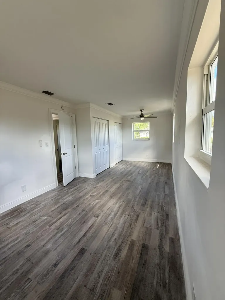 442 SW 14th Court Pompano Beach FL 33060