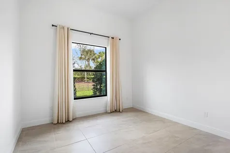 12035 N Baypoint Circle Parkland FL 33076