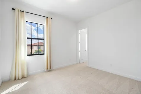 12035 N Baypoint Circle Parkland FL 33076
