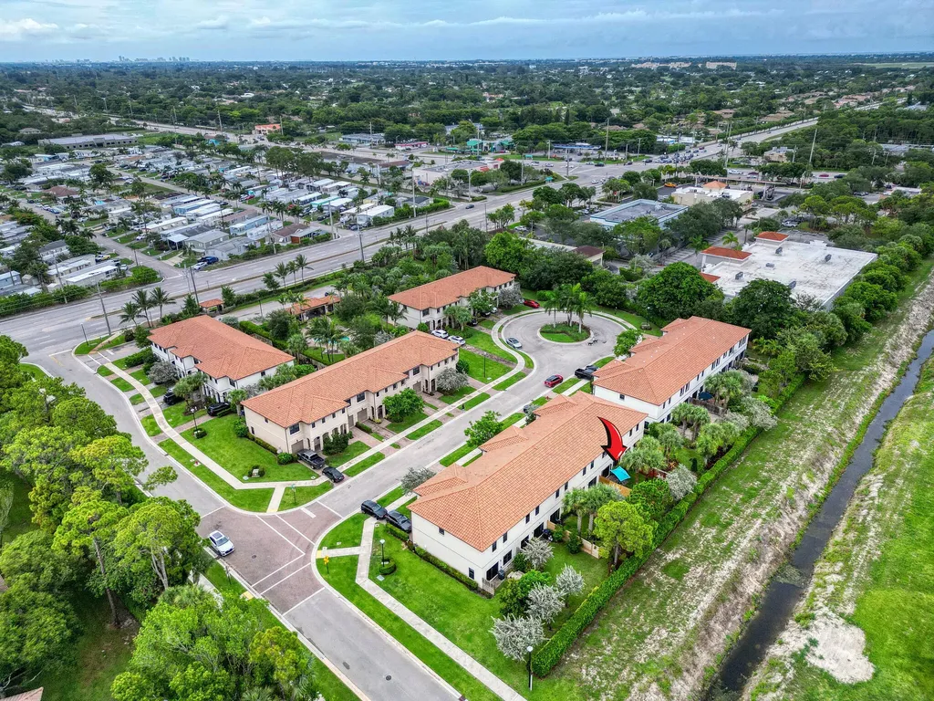 4656 Silver Saw Lane Lake Worth FL 33463