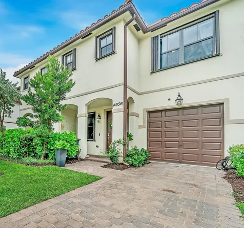 4656 Silver Saw Lane Lake Worth FL 33463