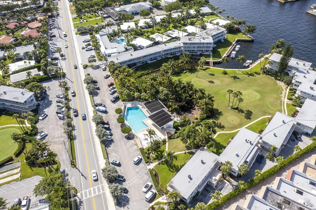 1221 Hillsboro Mile Hillsboro Beach FL 33062