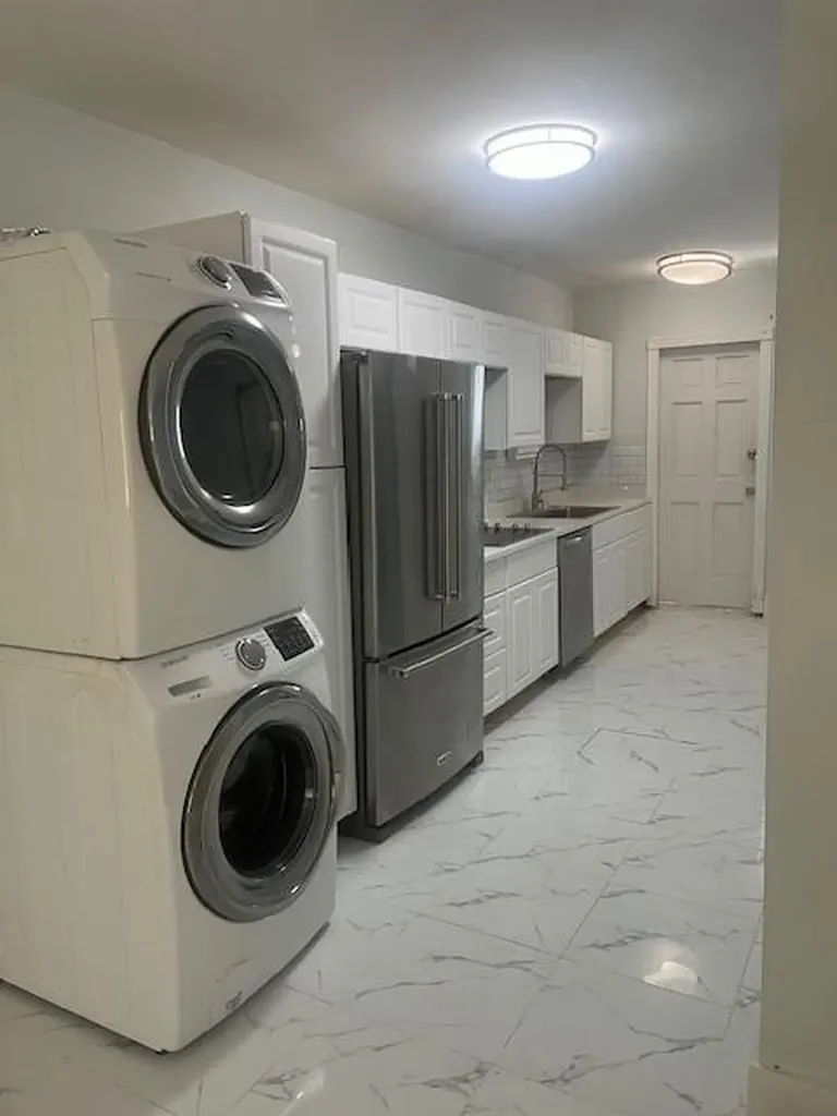 636 Meridian Avenue Miami Beach FL 33139