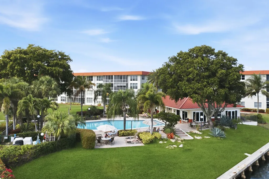 3000 NE 48th Court Lighthouse Point FL 33064