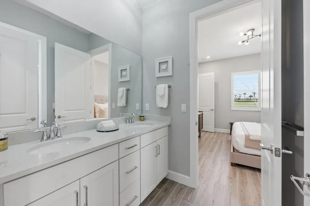 10639 Vineyard Drive Port St Lucie FL 34987