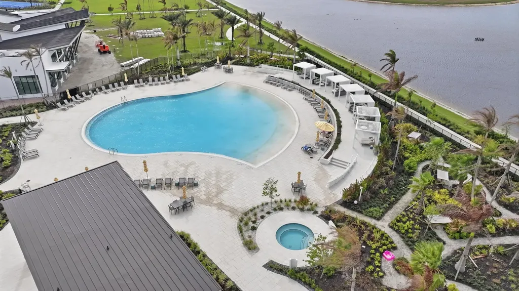 10639 Vineyard Drive Port St Lucie FL 34987
