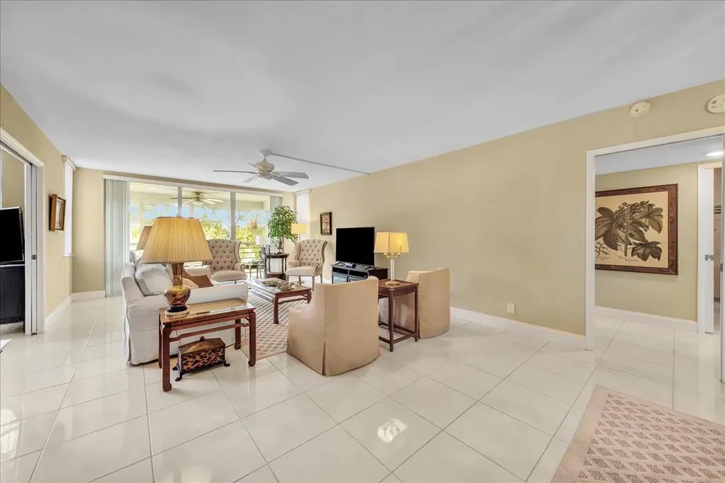 804 Cypress Grove Lane Pompano Beach FL 33069