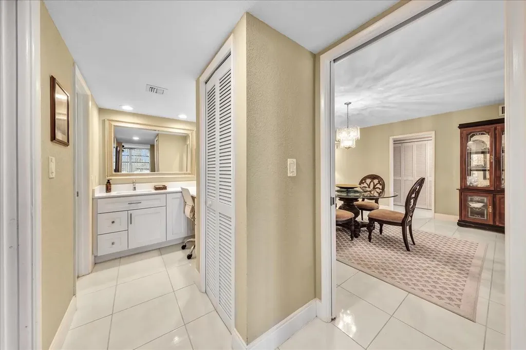 804 Cypress Grove Lane Pompano Beach FL 33069