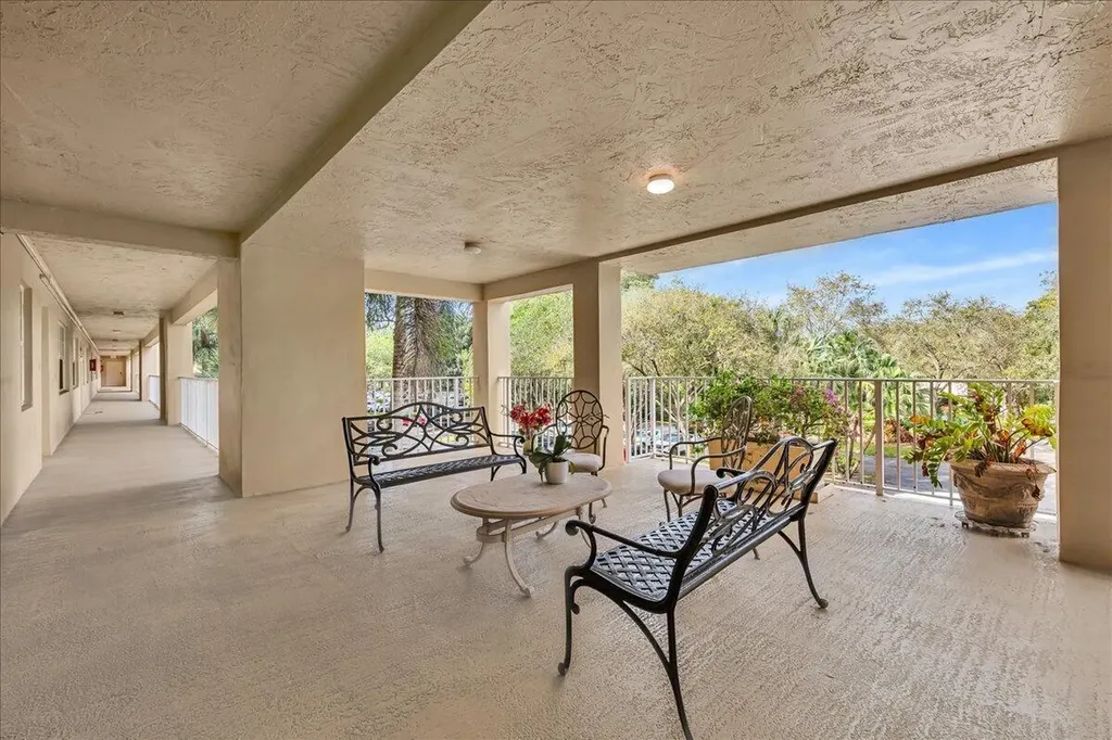 804 Cypress Grove Lane Pompano Beach FL 33069