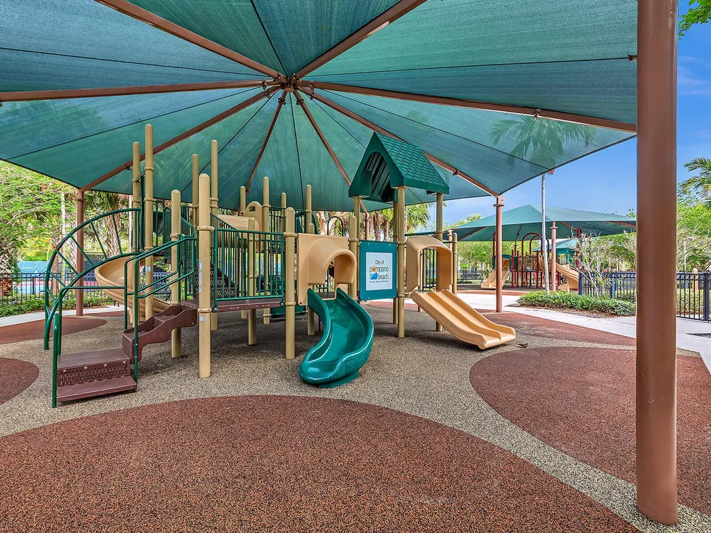 804 Cypress Grove Lane Pompano Beach FL 33069