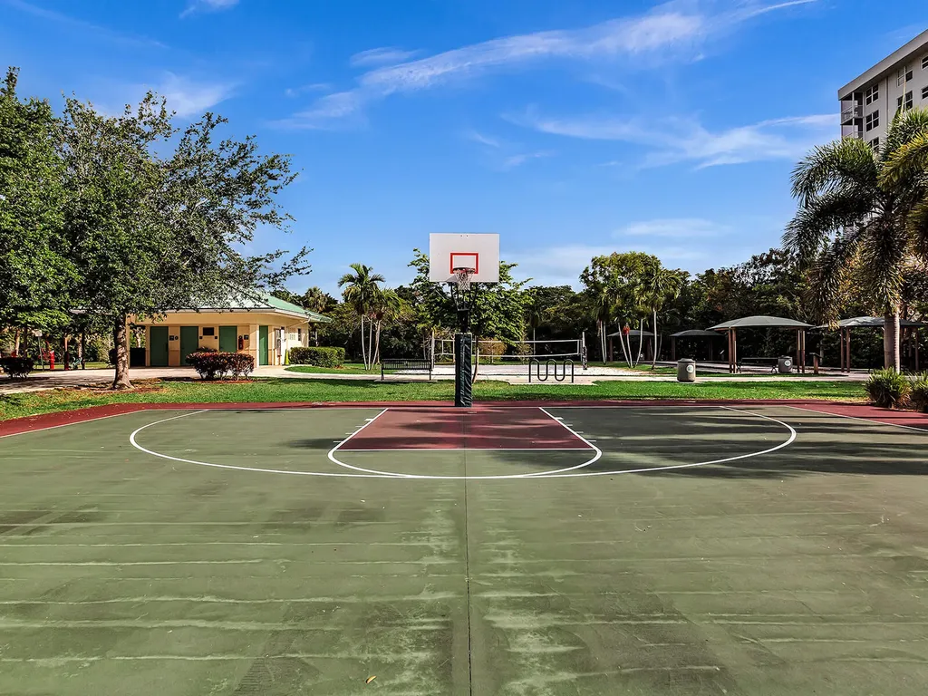 804 Cypress Grove Lane Pompano Beach FL 33069
