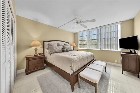 804 Cypress Grove Lane Pompano Beach FL 33069
