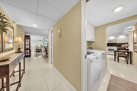 804 Cypress Grove Lane Pompano Beach FL 33069