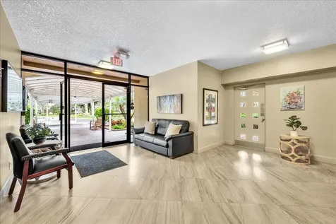 804 Cypress Grove Lane Pompano Beach FL 33069
