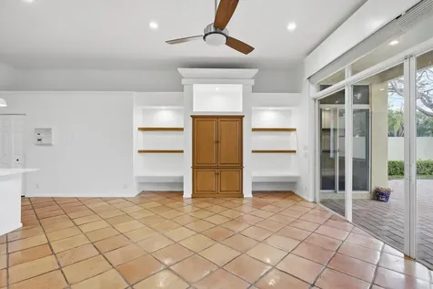 2466 Bay Isle Court Weston FL 33327