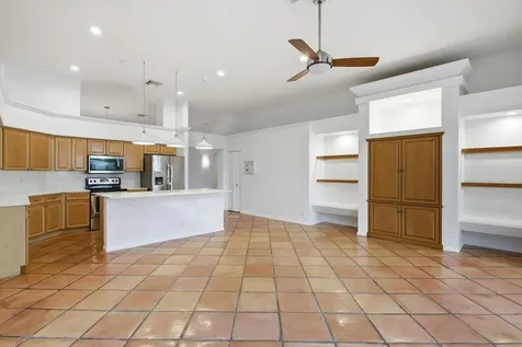 2466 Bay Isle Court Weston FL 33327