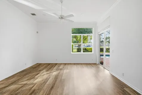 2466 Bay Isle Court Weston FL 33327