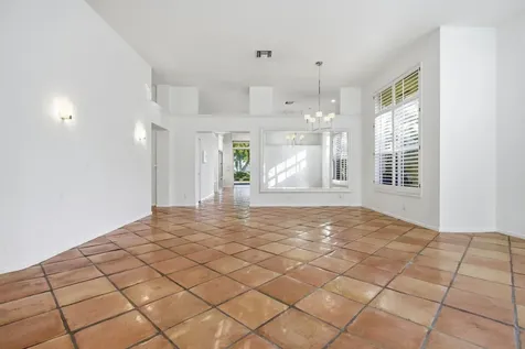 2466 Bay Isle Court Weston FL 33327