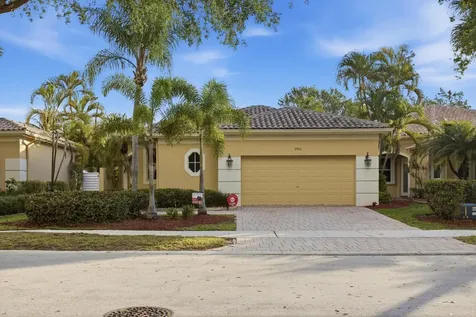 2466 Bay Isle Court Weston FL 33327