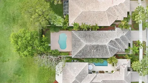 2466 Bay Isle Court Weston FL 33327