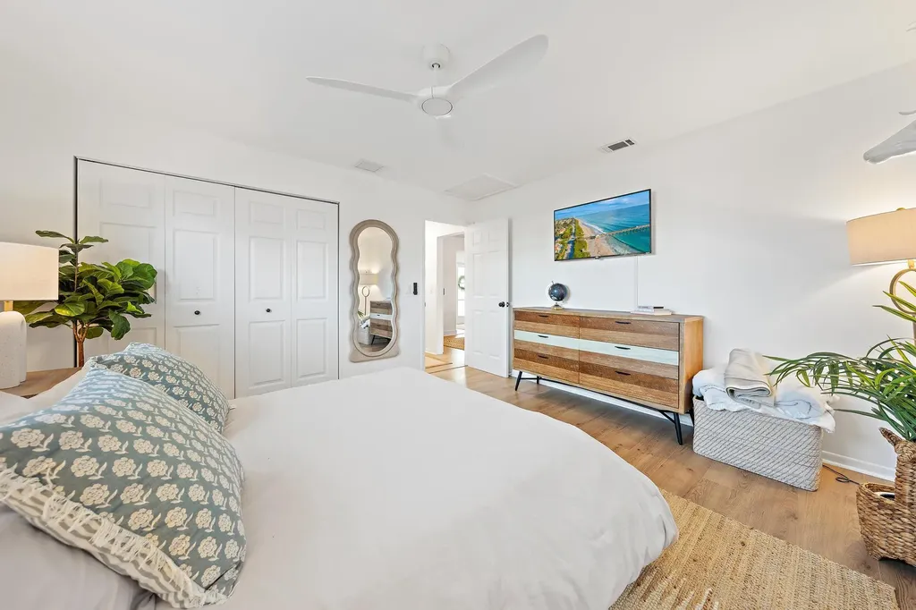 4303 Elm Avenue Palm Beach Gardens FL 33410