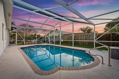 4303 Elm Avenue Palm Beach Gardens FL 33410