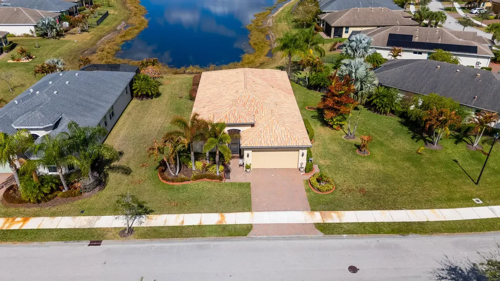 11320 SW Lake Park Drive Port St Lucie FL 34987