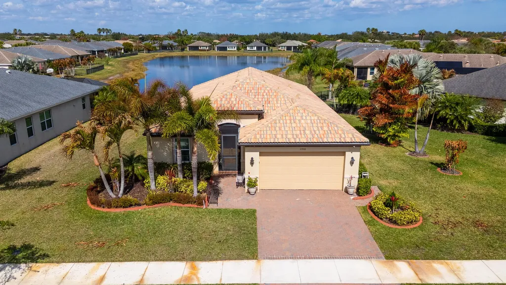 11320 SW Lake Park Drive Port St Lucie FL 34987