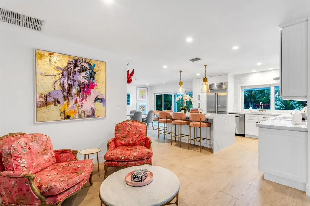 2720 Cardinal Circle Gulf Stream FL 33483