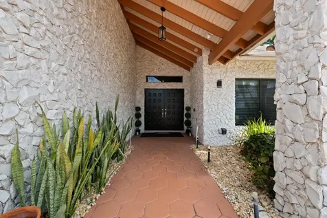 8505 NW 77th Street Tamarac FL 33321