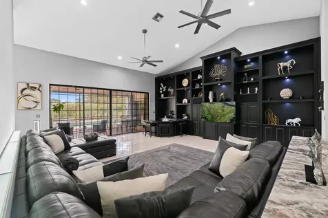 8505 NW 77th Street Tamarac FL 33321