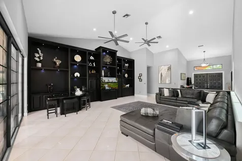 8505 NW 77th Street Tamarac FL 33321