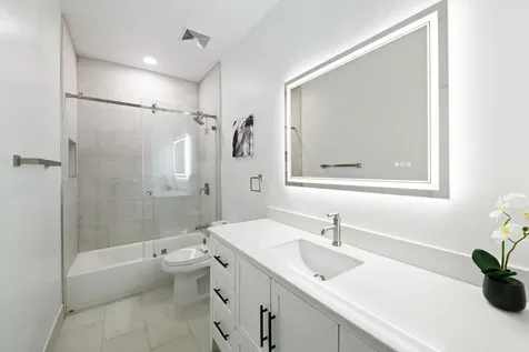8505 NW 77th Street Tamarac FL 33321