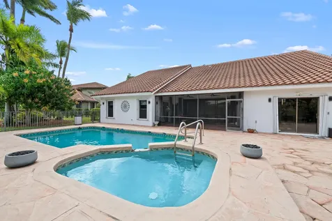 8505 NW 77th Street Tamarac FL 33321