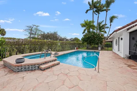 8505 NW 77th Street Tamarac FL 33321