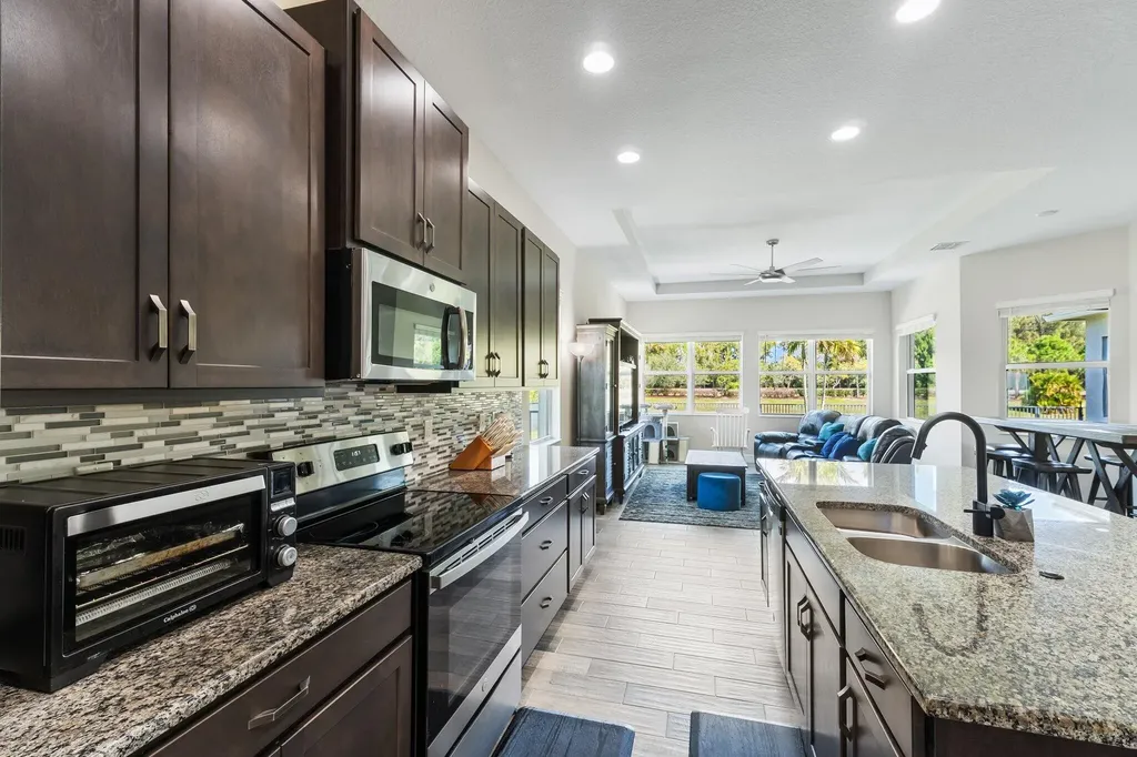 15955 Whippoorwill Circle Westlake FL 33470
