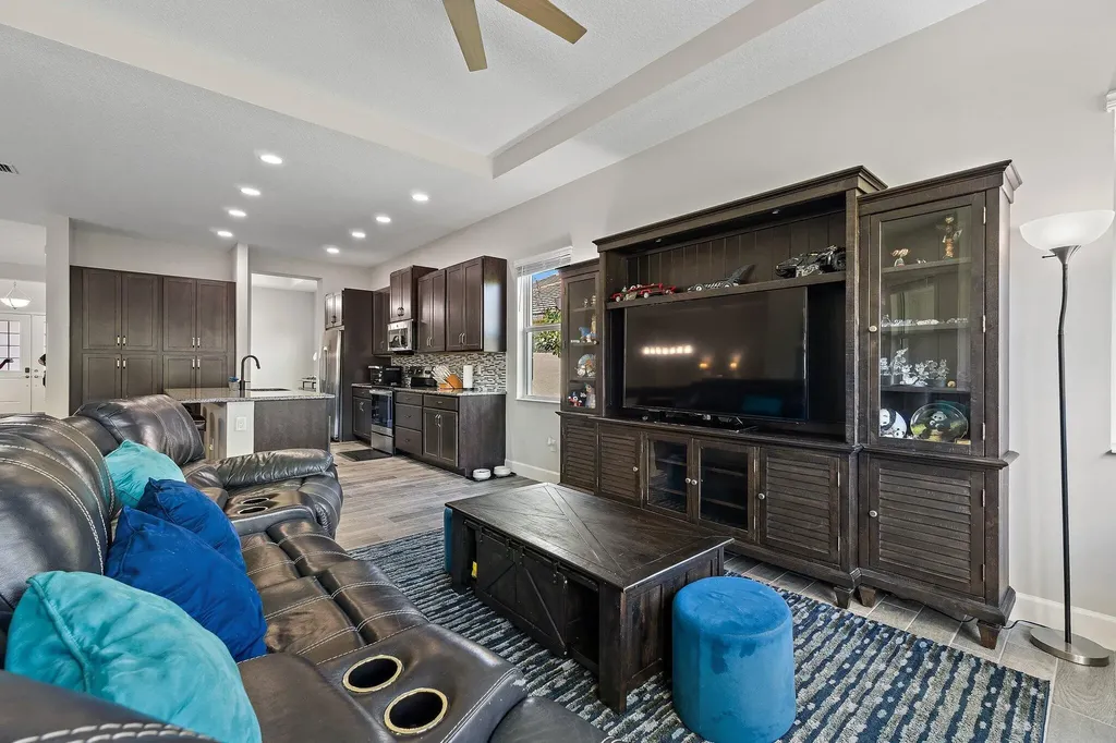 15955 Whippoorwill Circle Westlake FL 33470