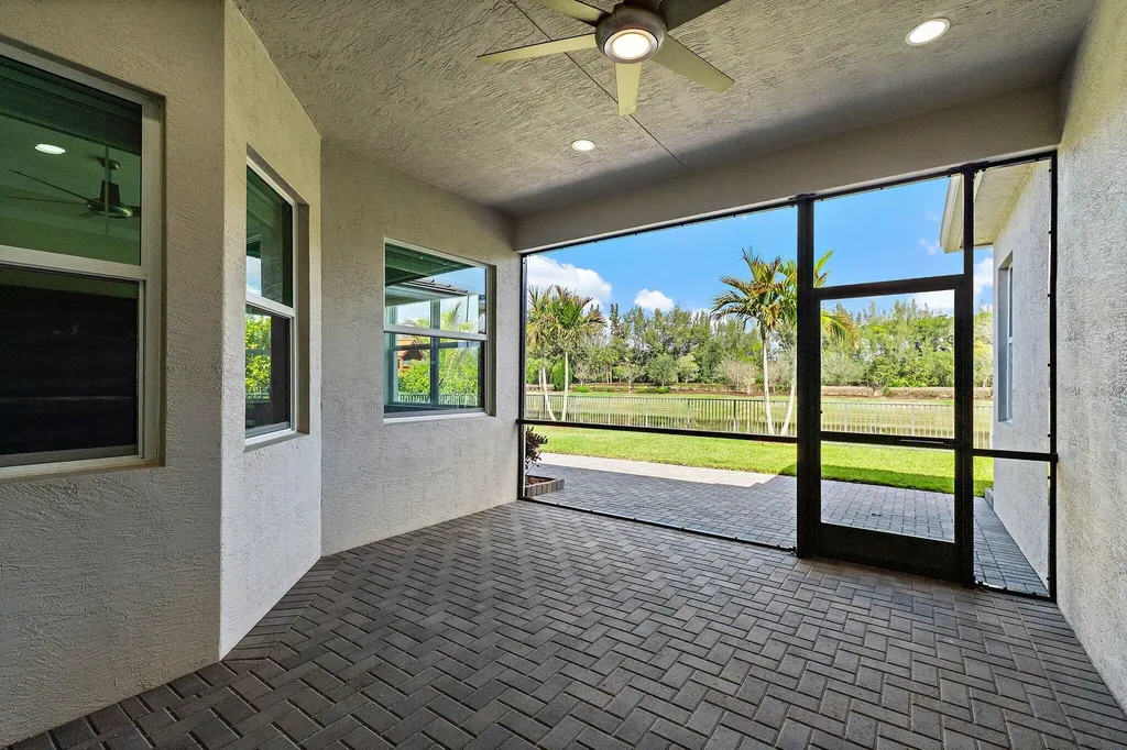 15955 Whippoorwill Circle Westlake FL 33470