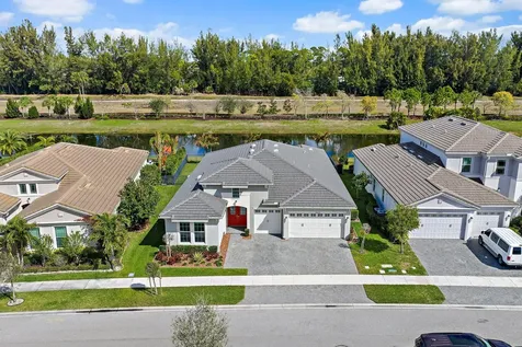 15955 Whippoorwill Circle Westlake FL 33470