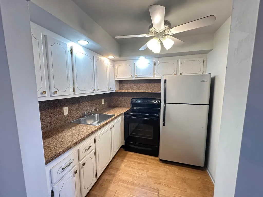352 Southampton C West Palm Beach FL 33417