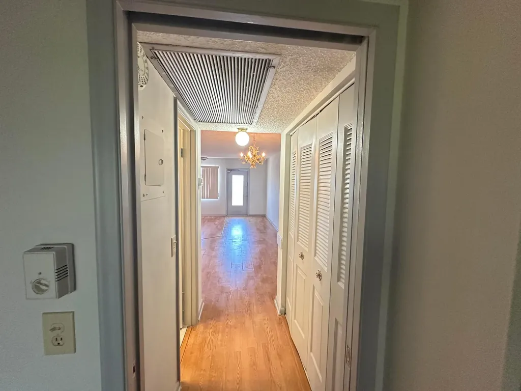 352 Southampton C West Palm Beach FL 33417