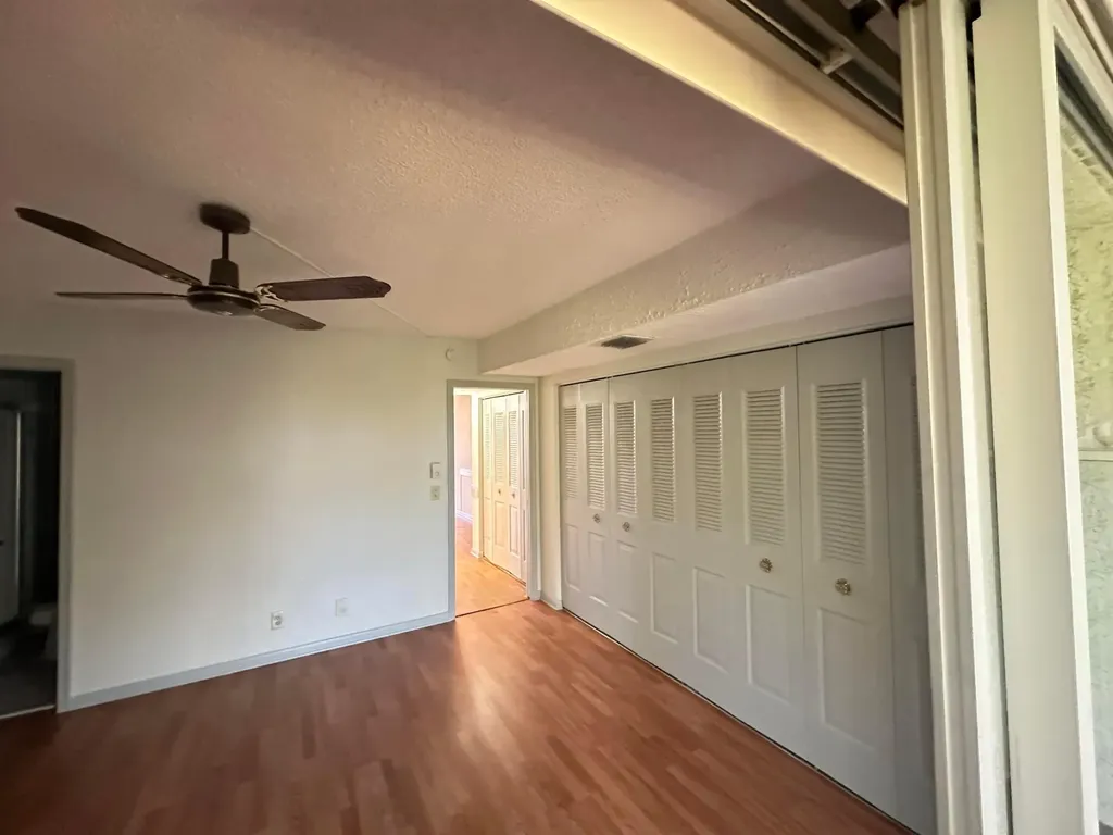 352 Southampton C West Palm Beach FL 33417