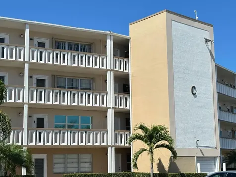 352 Southampton C West Palm Beach FL 33417