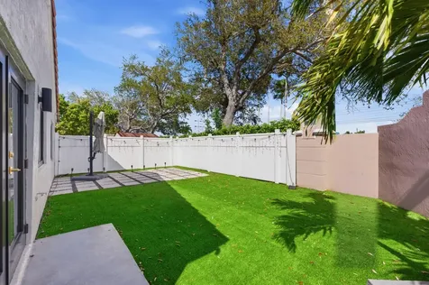 1902 Seville Street Margate FL 33063