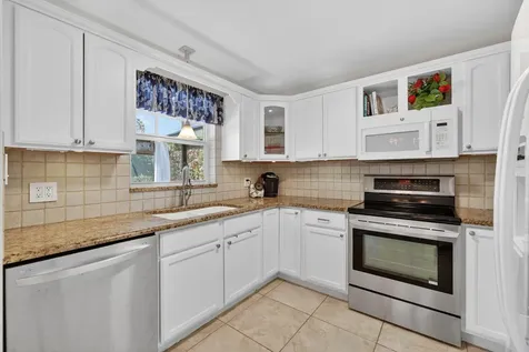 1252 SE Madison Avenue Stuart FL 34996