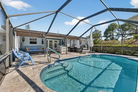 1252 SE Madison Avenue Stuart FL 34996
