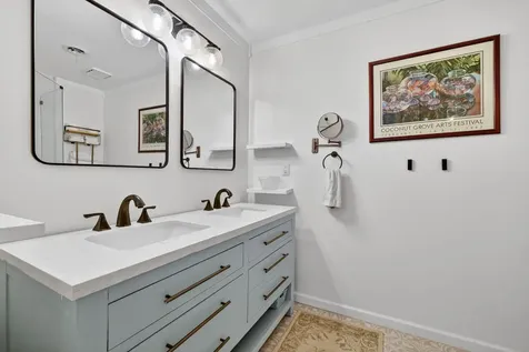 1252 SE Madison Avenue Stuart FL 34996