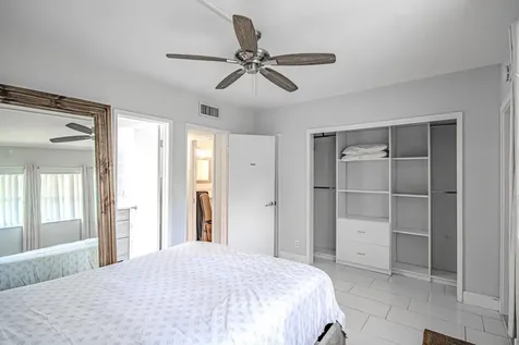 660 Glouchester Street Boca Raton FL 33487