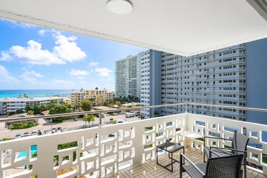 1900 S Ocean Drive Fort Lauderdale FL 33316