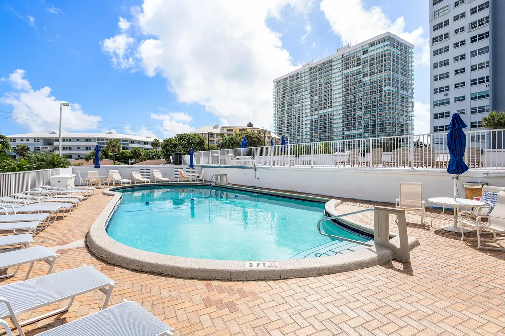 1900 S Ocean Drive Fort Lauderdale FL 33316